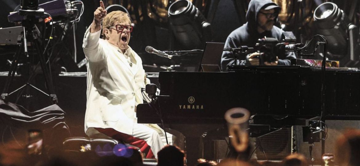 Entre-lagrimas-y-aplausos-Elton-John-se-despide-de-los-escenarios-en-la-CDMX